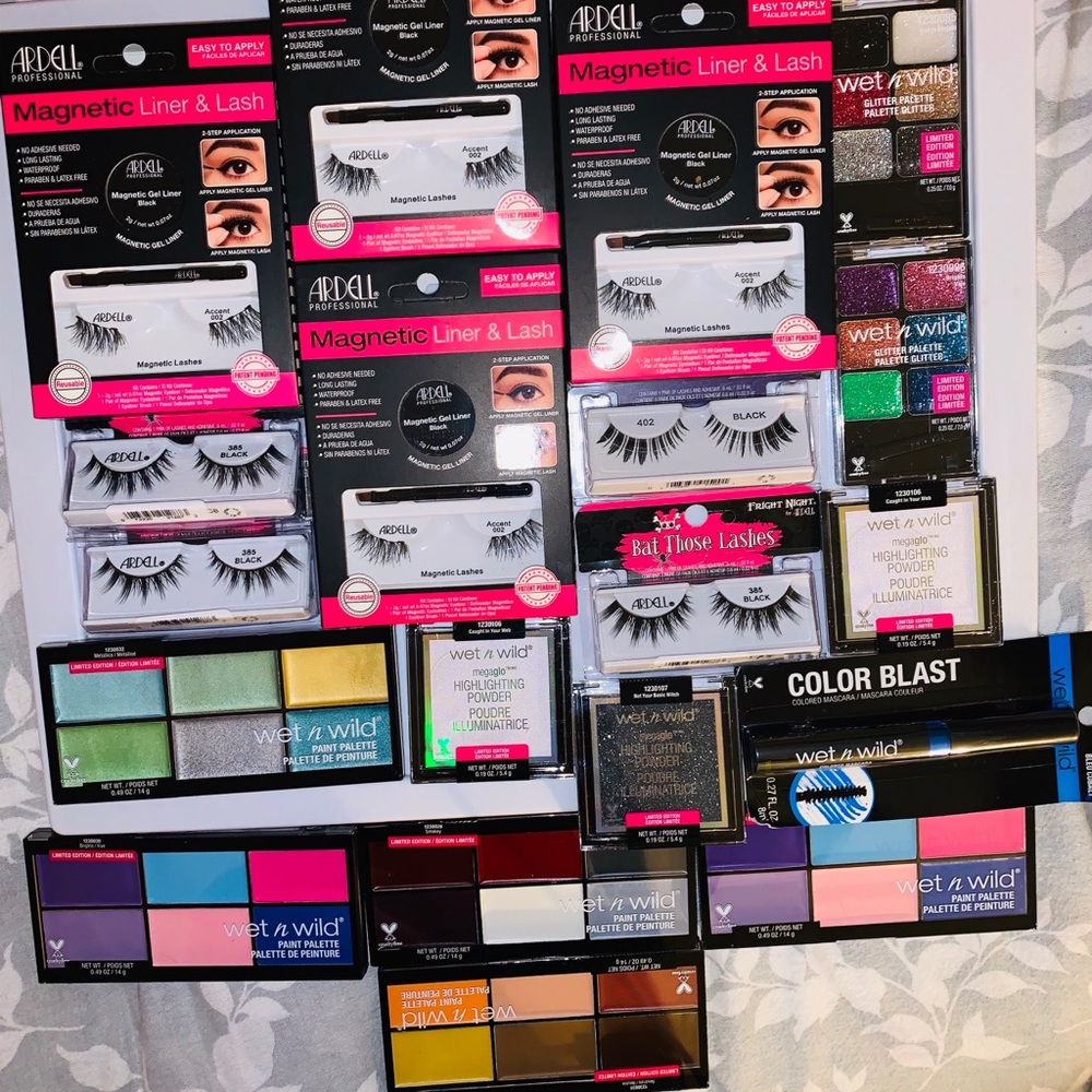 SOLD!!! Makeup Bundle